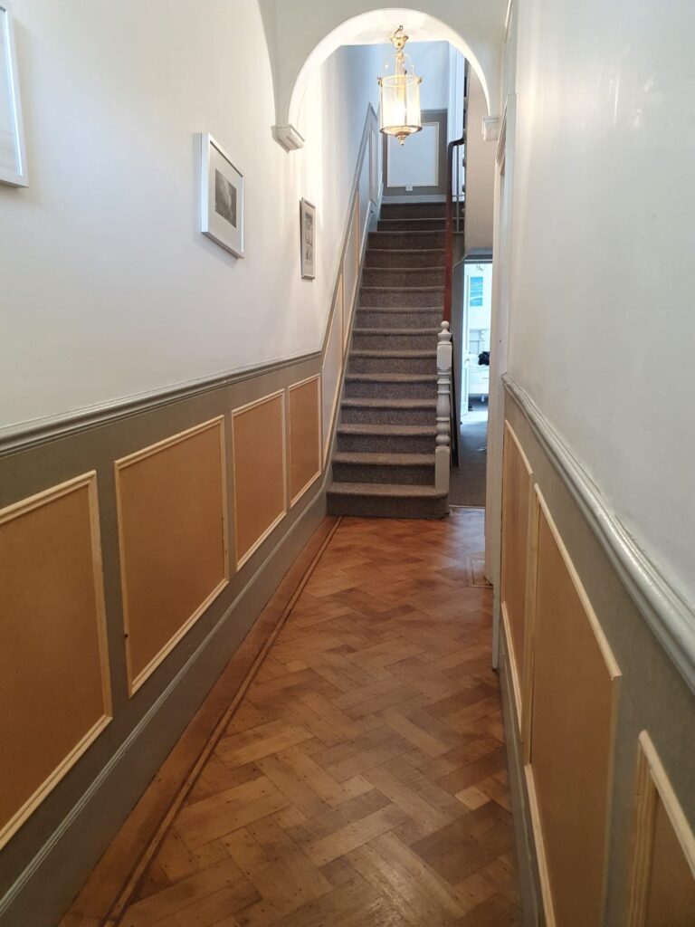 Heritage Mouldings in a Victorian Hallway