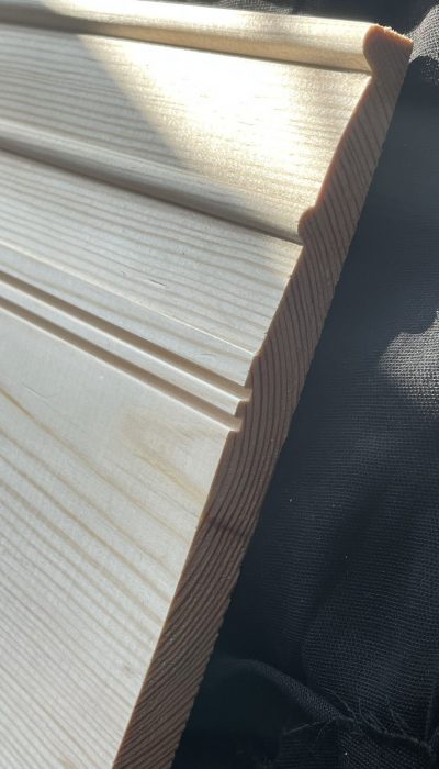 Reed & Bead Skirting with 15 mm top ridge